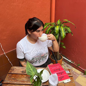 Meet your Posher, Alejandra